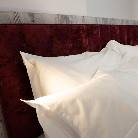 Circle Tirana City Center Ngoại thất bức ảnh