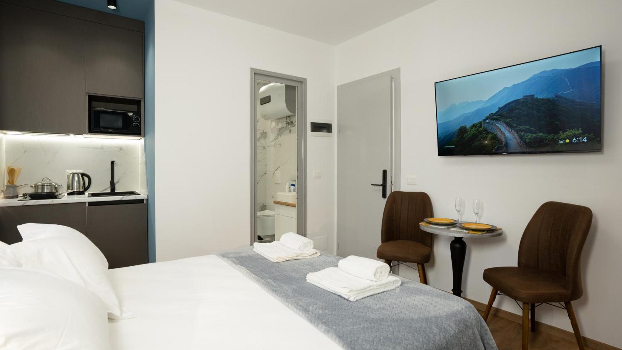 Circle Tirana City Center Ngoại thất bức ảnh