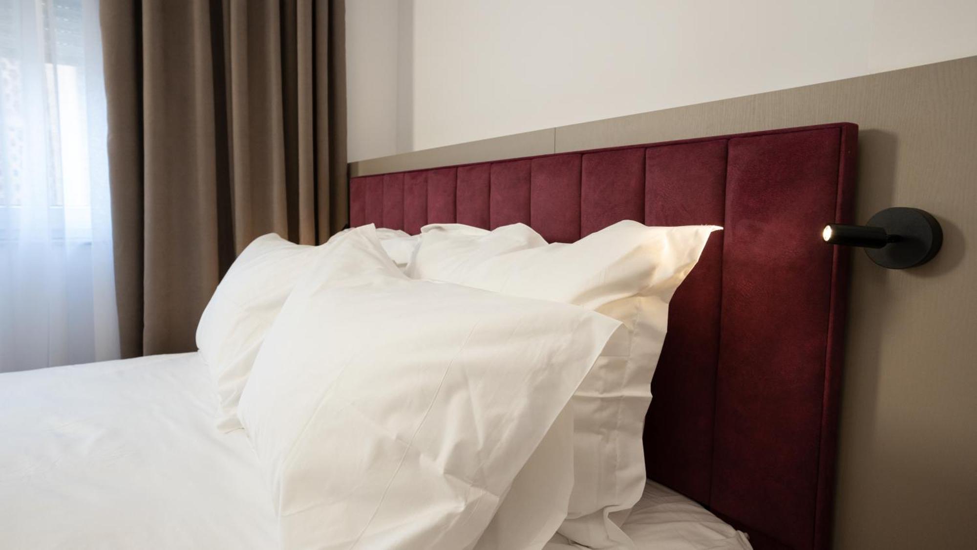 Circle Tirana City Center Ngoại thất bức ảnh